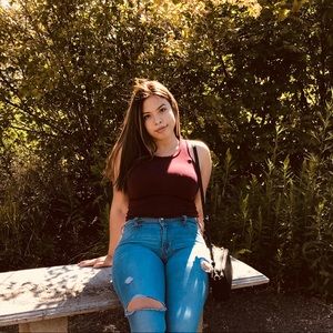 Meet your Posher, Jasmin